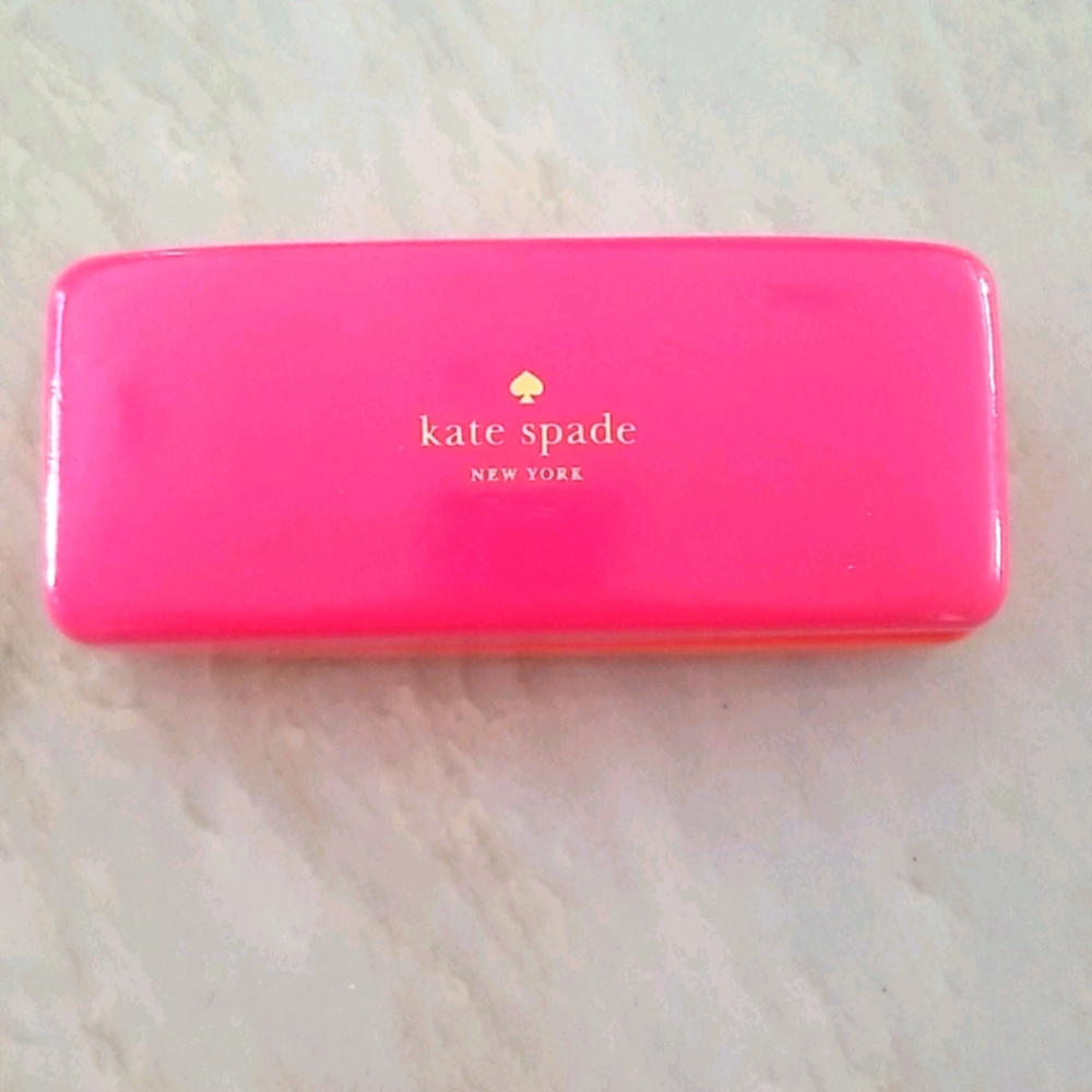 KATE SPADE Hard Sunglasses Case and Cloth